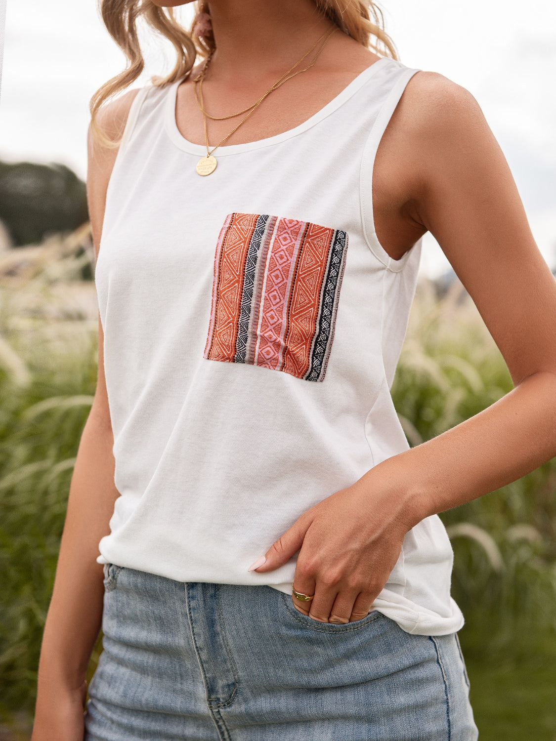 Pocketed Printed Round Neck Tank Pocketed Printed Round Neck Tank